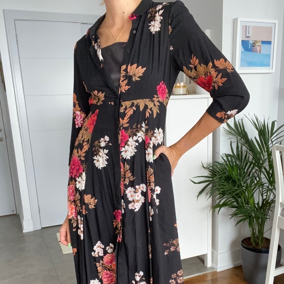 Floral Button-Up Dress - Picture 1 of 8